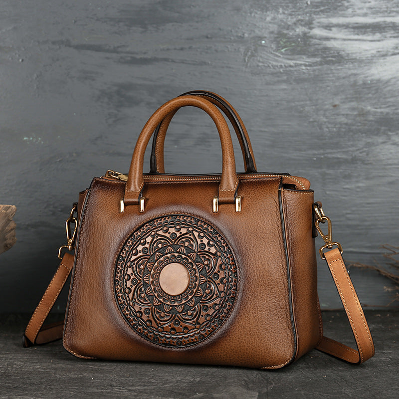 The Retro Bloom: Square Totem Leather Handbag – Vintage Charm, Modern Chic!" 🌸✨