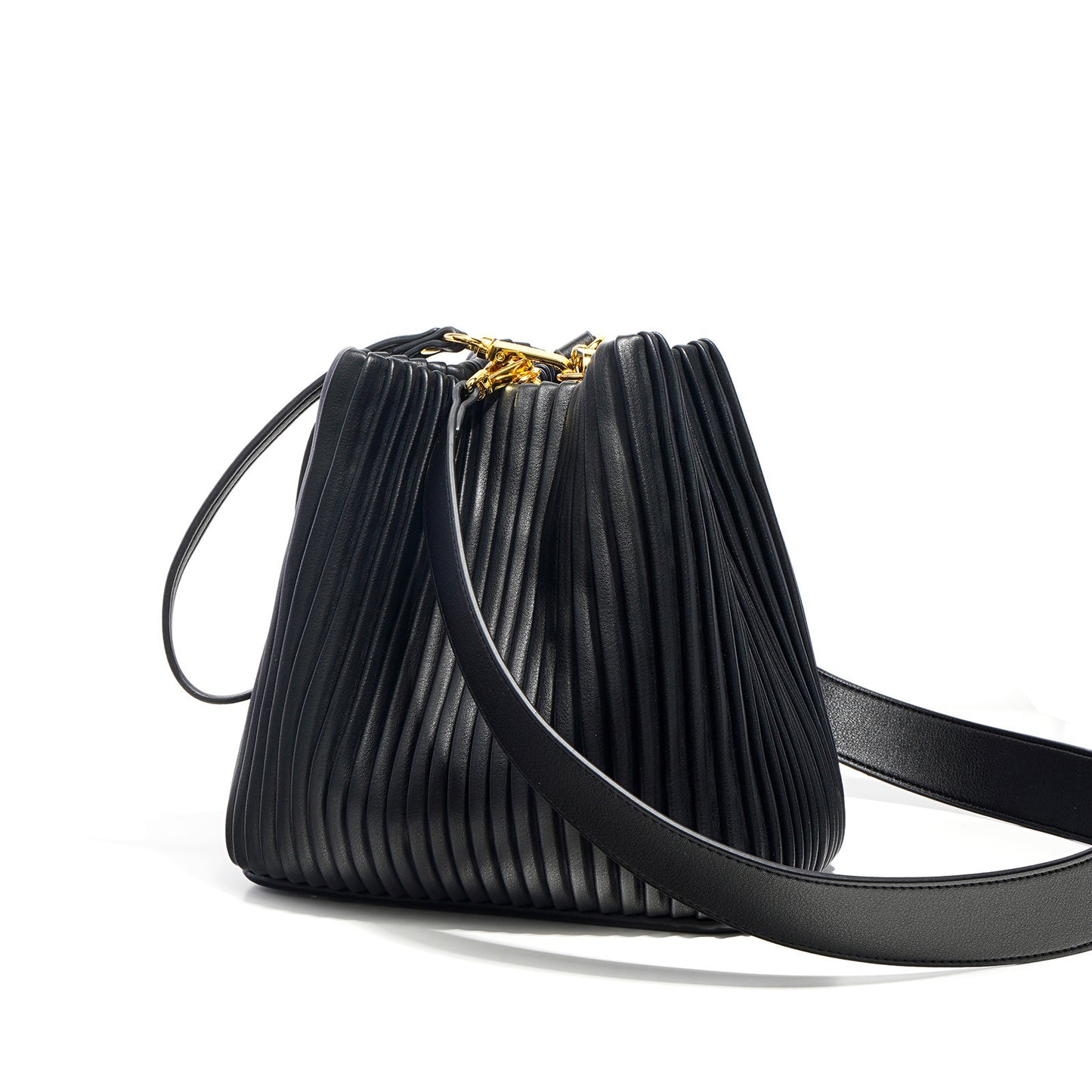 The BreezeChic Bag
