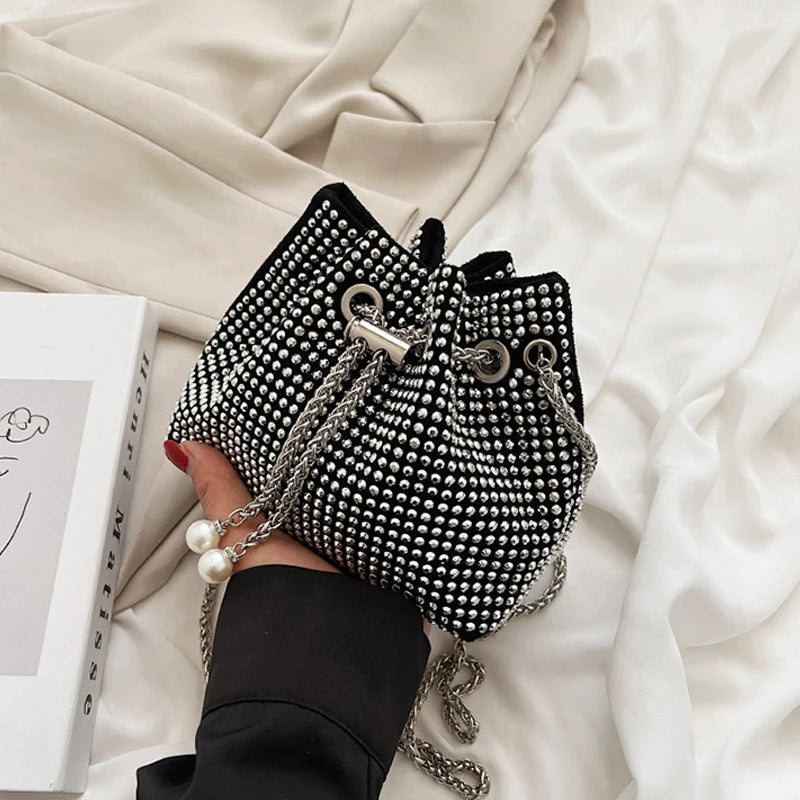 Glamora Luxe