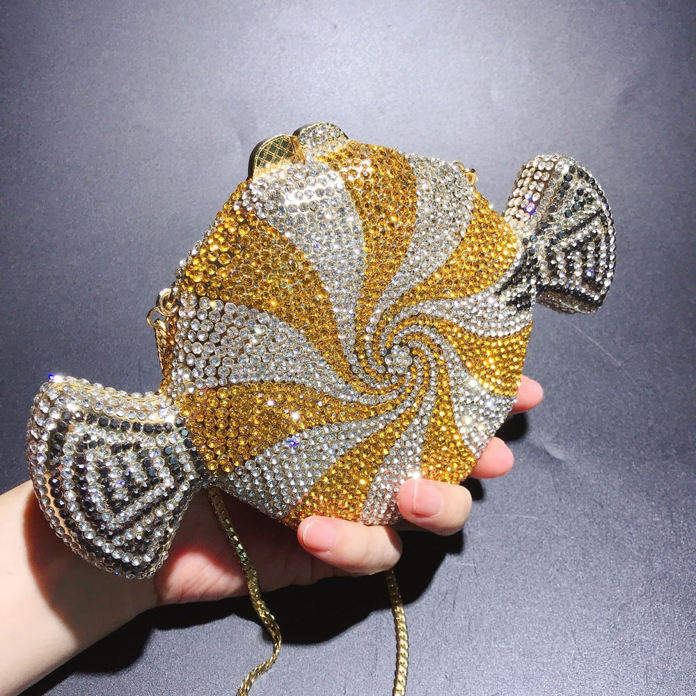 The CrystalCandy Clutch