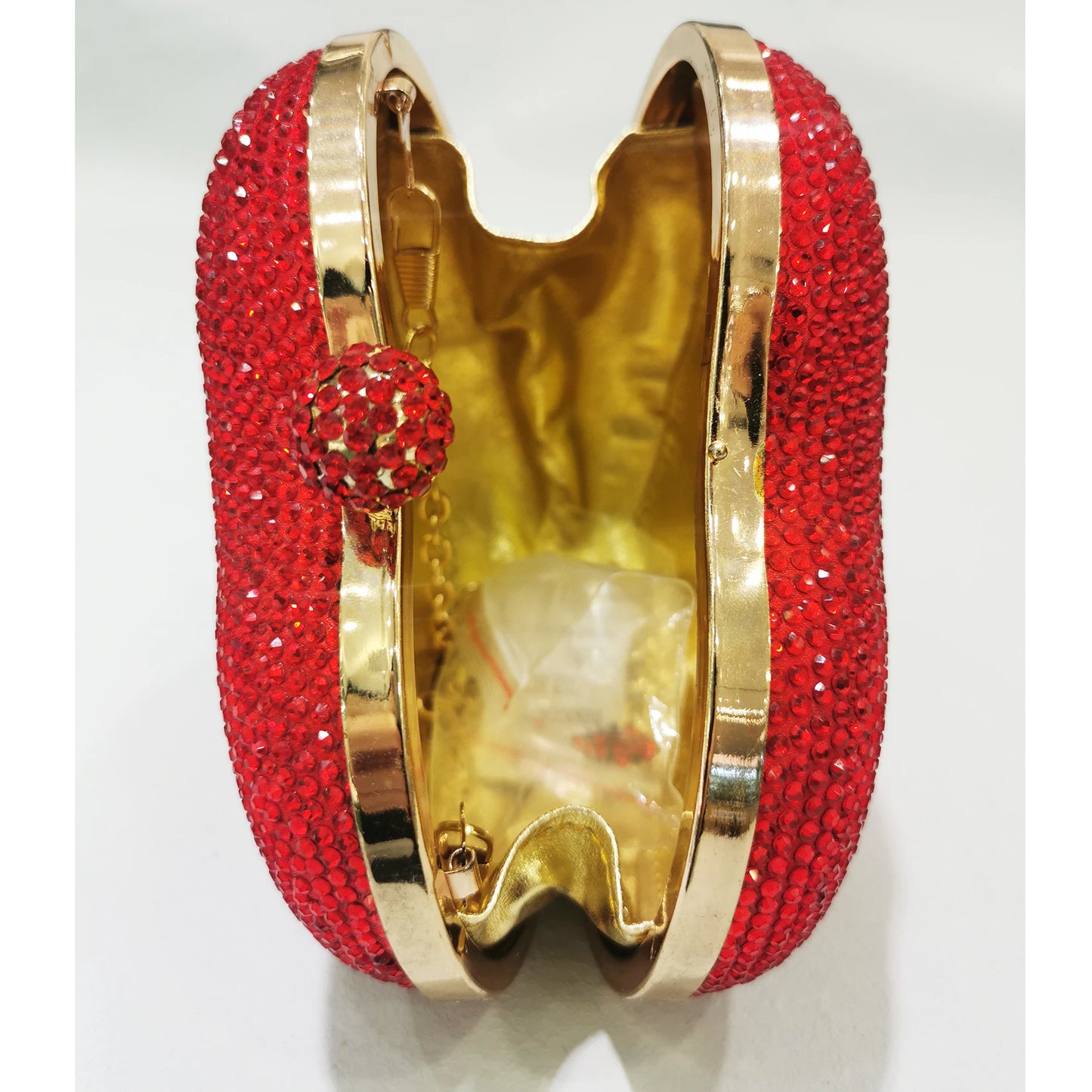 Romance Royale Heart Clutch – Crystal Edition