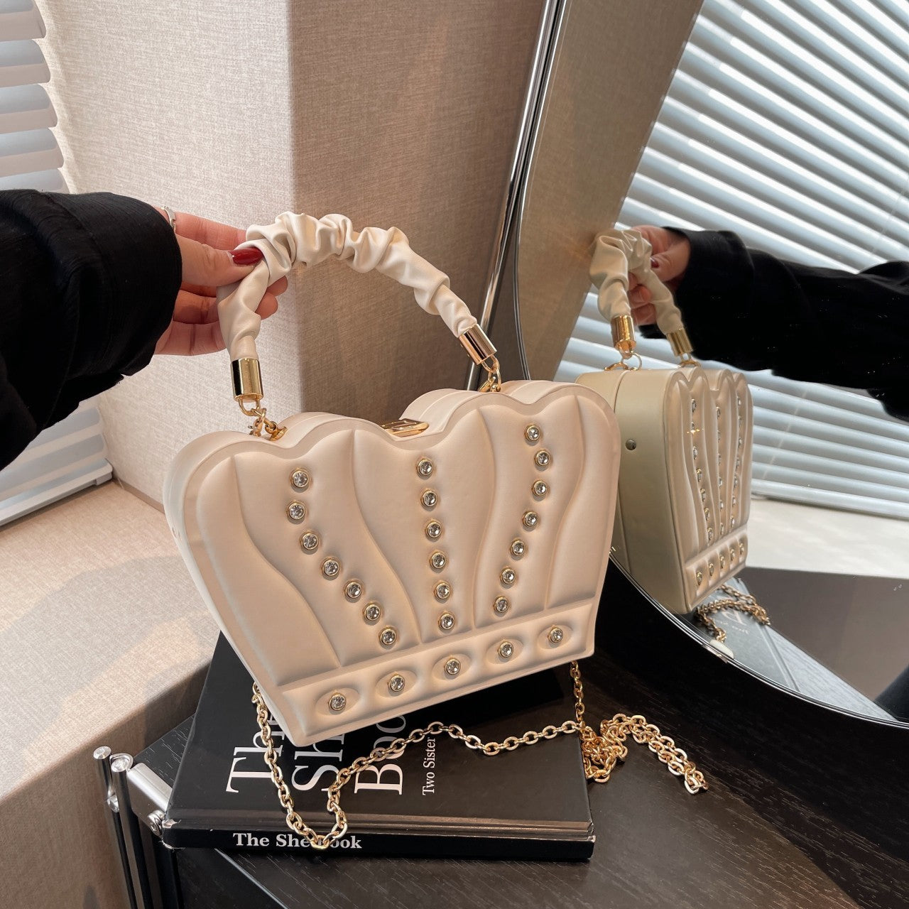 Luxury Fit for a Queen 👑